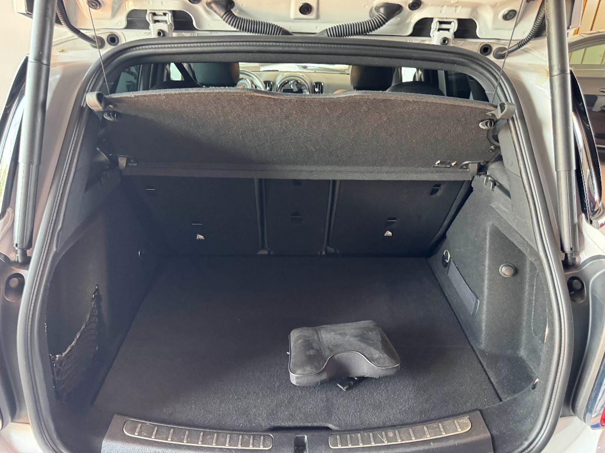 MINI Countryman Cooper D Oakwood