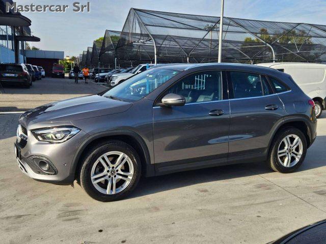 MERCEDES-BENZ GLA 250 GLA e phev (eq-power) Business Extra auto - GP698T