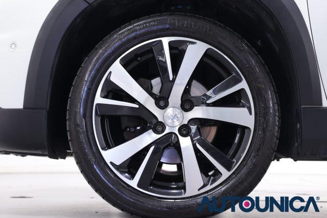 PEUGEOT 2008 1° SERIE PURETECH TURBO 110 EAT6 S&S GT LINE