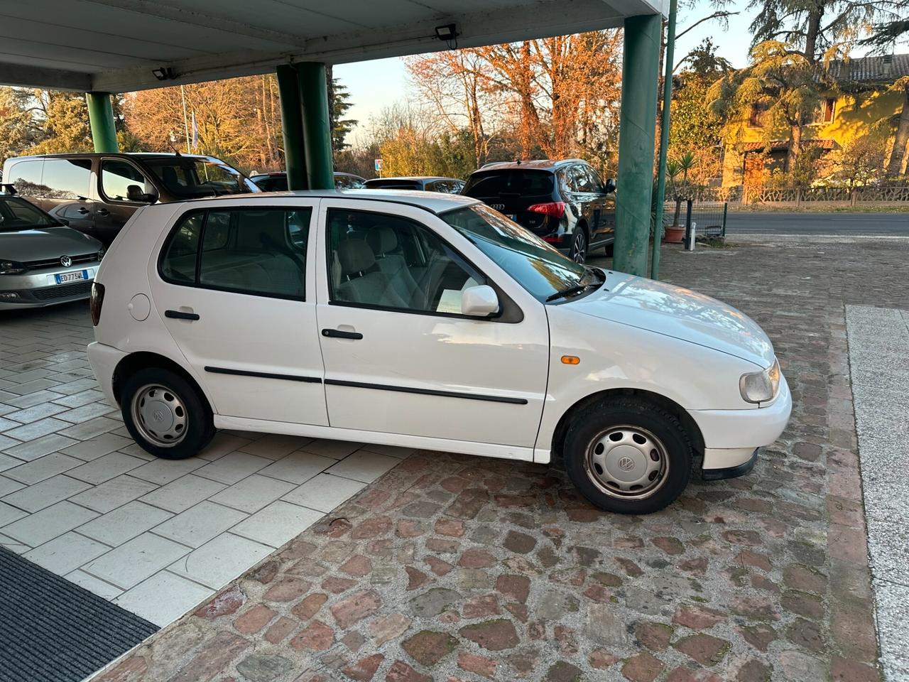 Volkswagen Polo 1.0 METANO (12 RATE)