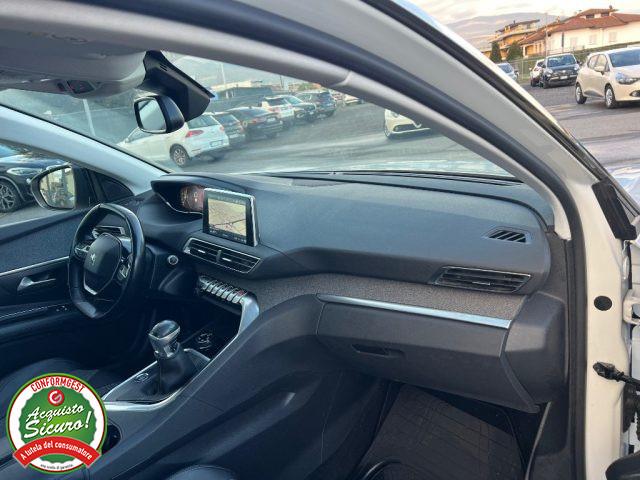 PEUGEOT 3008 BlueHDi 130 S&S Allure