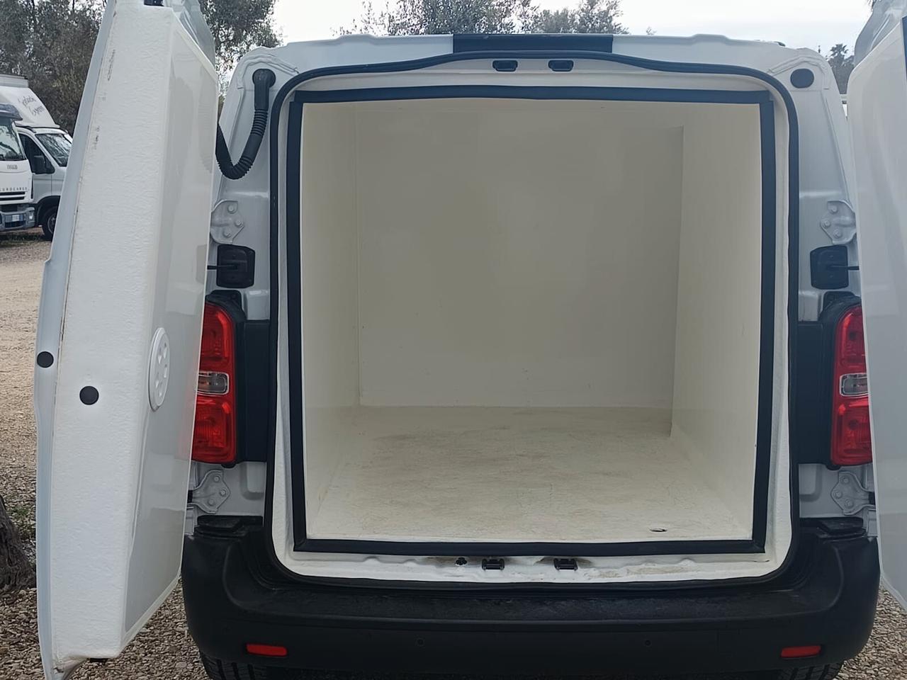 Fiat scudo isotermico 2023 - 1.5bluehdi Lb automobili