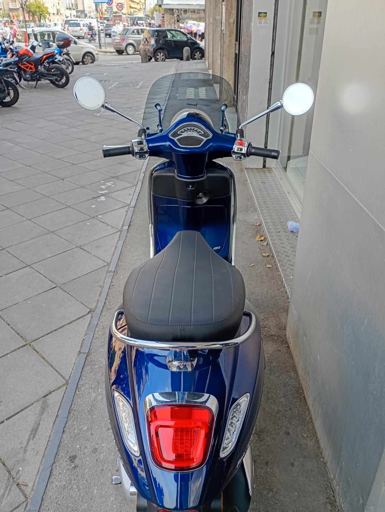 Piaggio Vespa 150 Primavera
