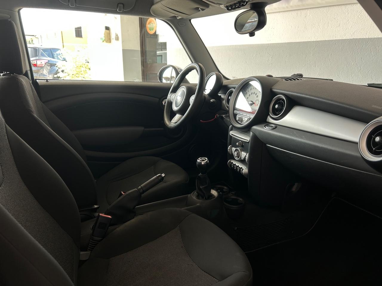 Mini 1.6 16V Cooper