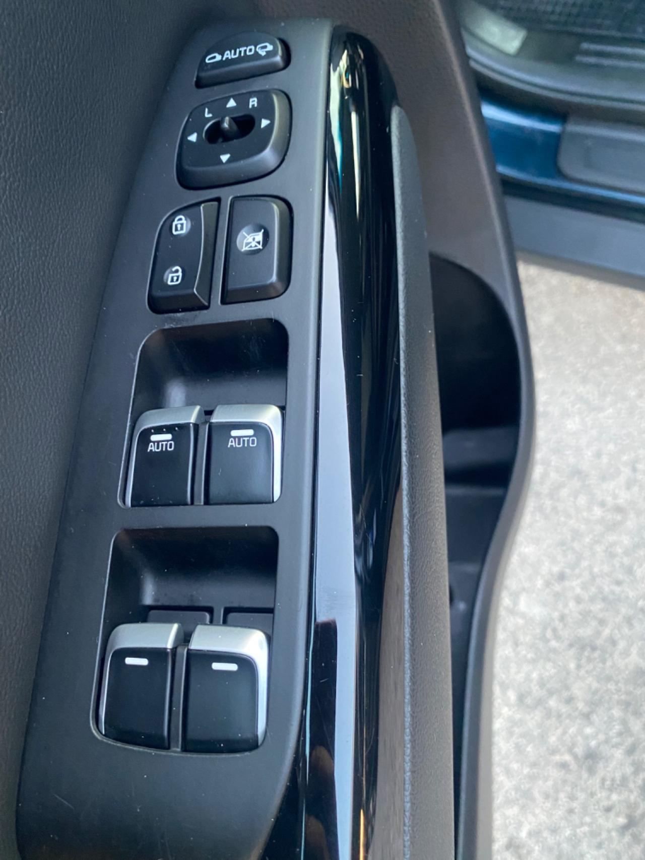 Kia Soul 1.6 CRDi 2017 Full Navi Led