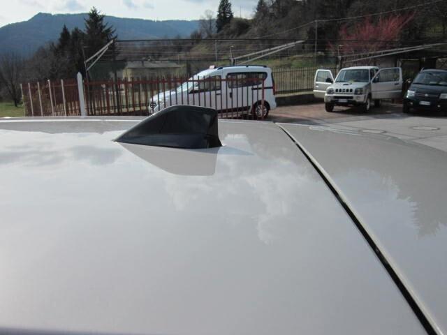 Jeep Avenger 1.2 Turbo 100 CV Summit KM.Zero