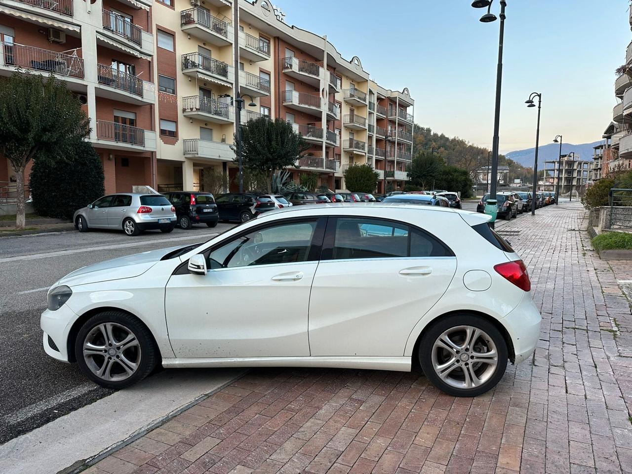 Mercedes-benz A 180 A 180 CDI BlueEFFICIENCY Sport