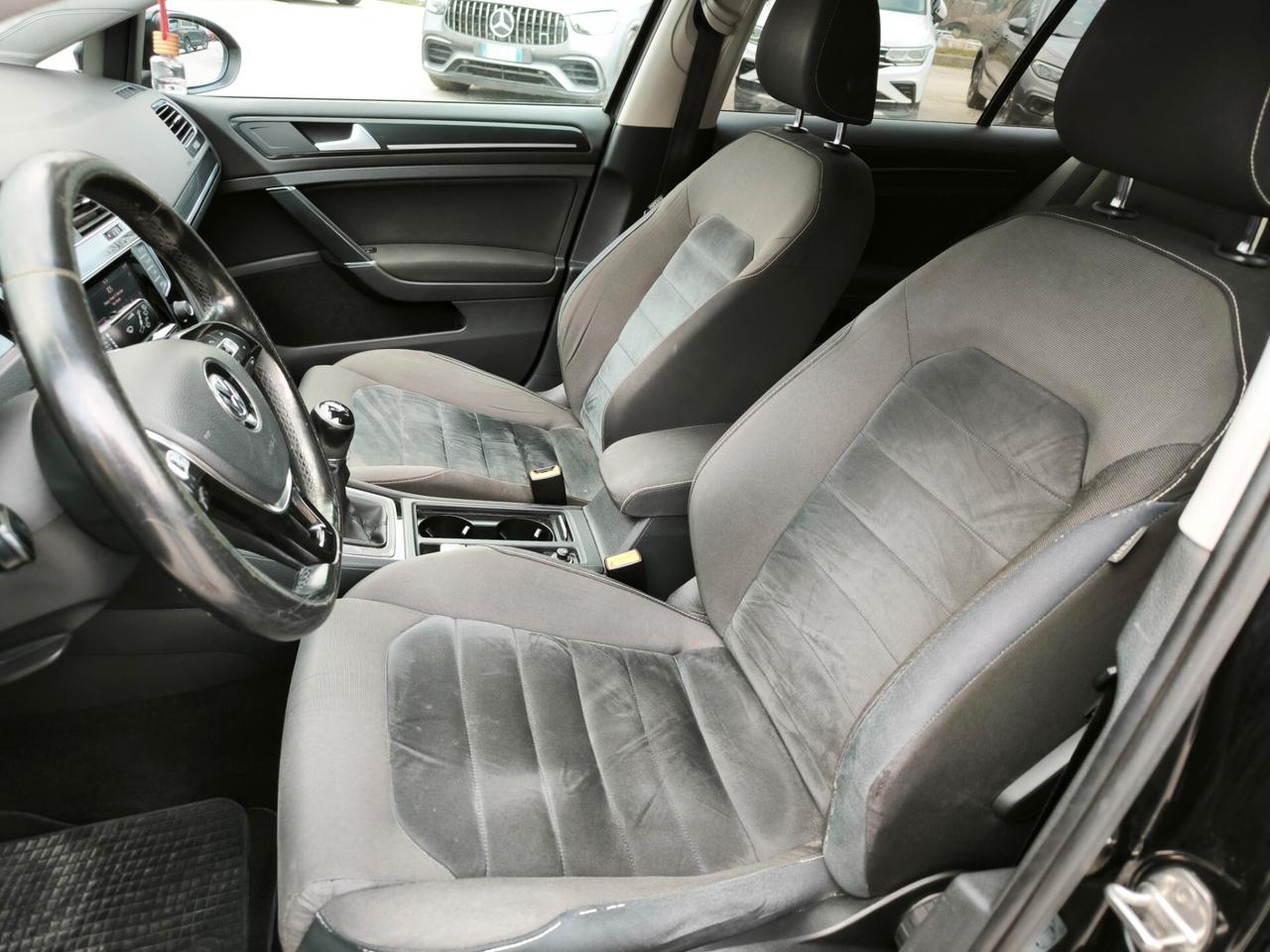 Volkswagen Golf 1.6 TDI 5p. Highline BlueMotion Technology