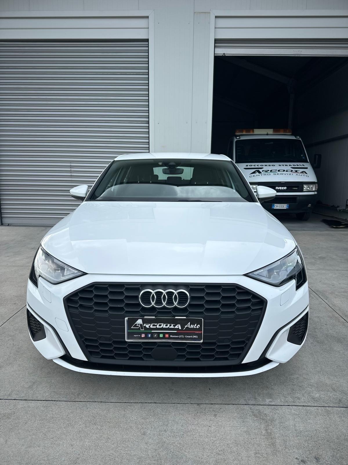 Audi A3 SPB 30 TDI Business Advanced