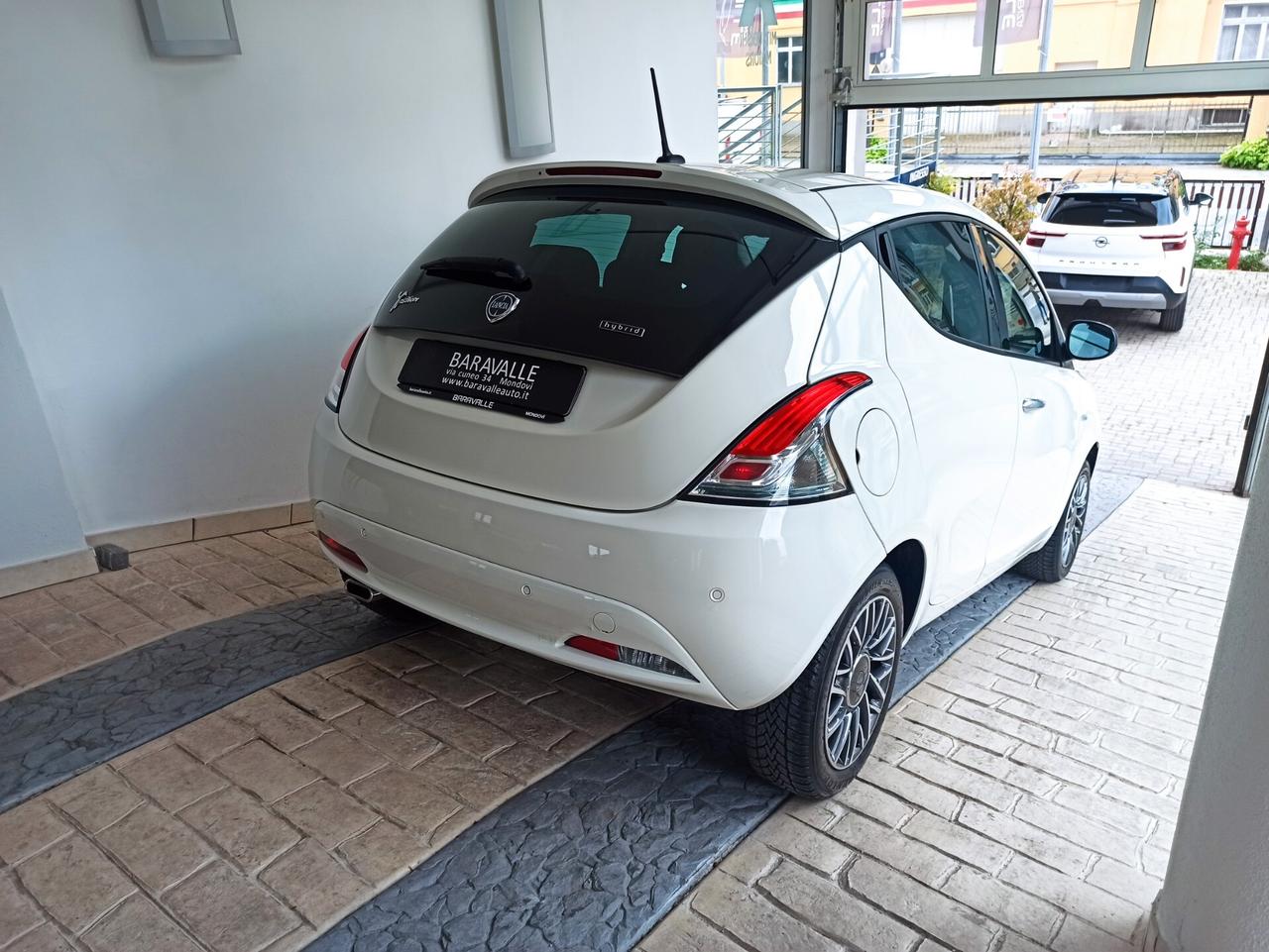 Lancia Ypsilon 1.0 FireFly 5 porte S&S Hybrid Gold 2023