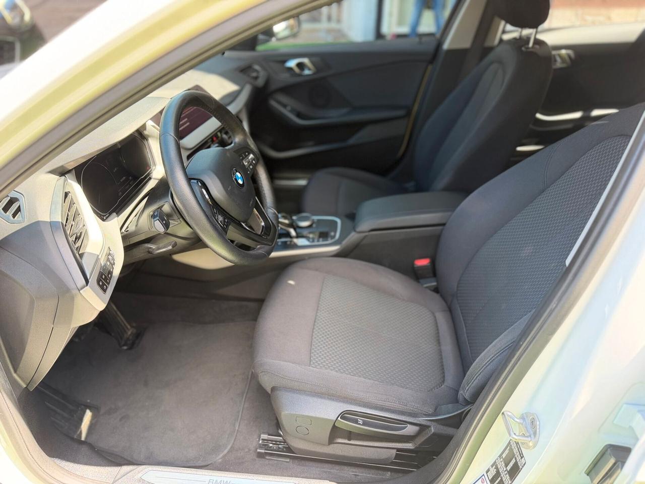 Bmw 116d 5p. Sport