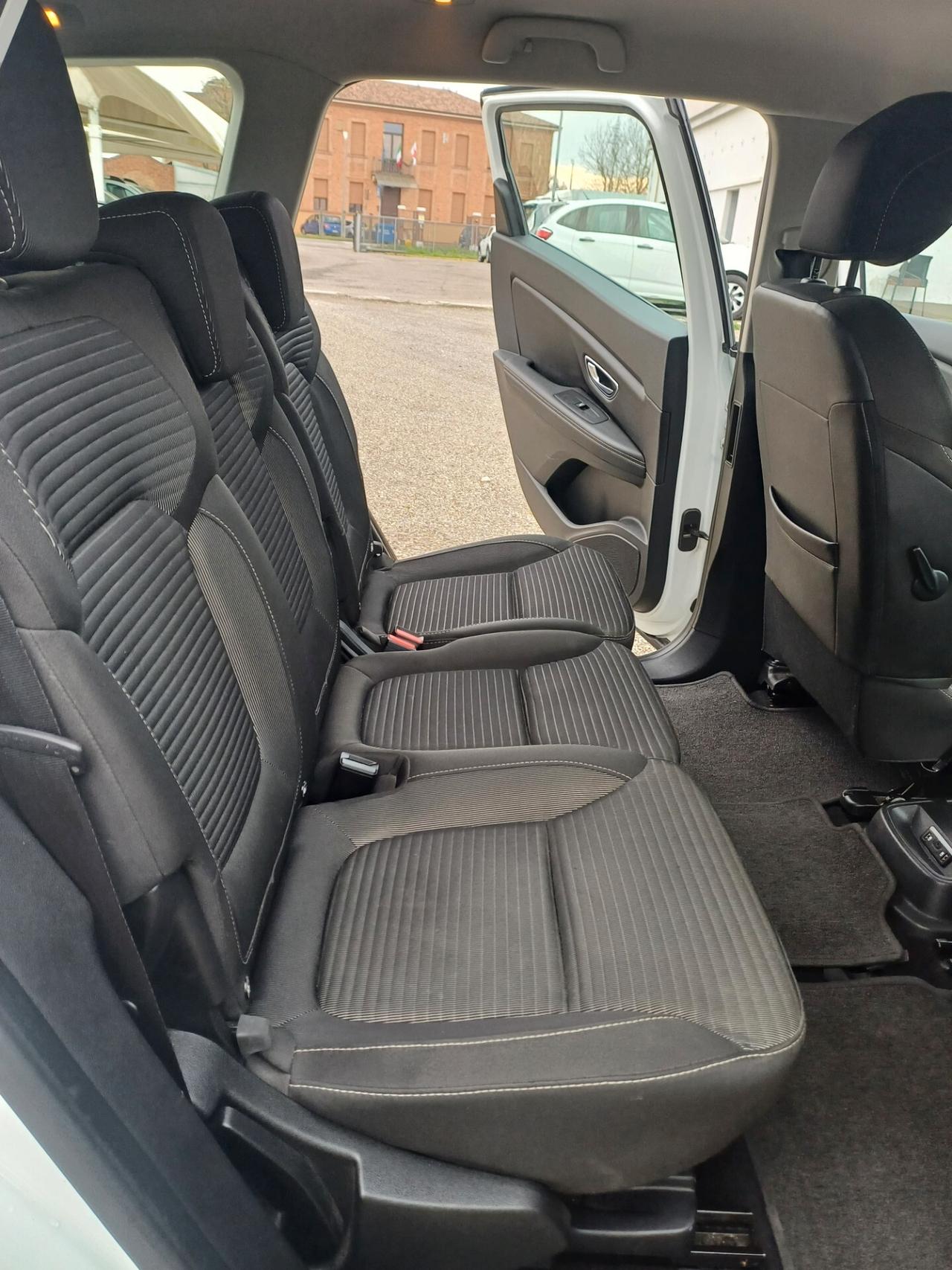 Renault Grand Scenic dCi 8V 110 CV Energy Bose