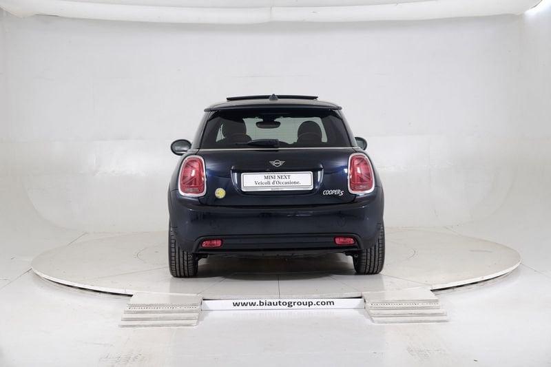 MINI Mini Full Electric Mini Cooper SE Essential