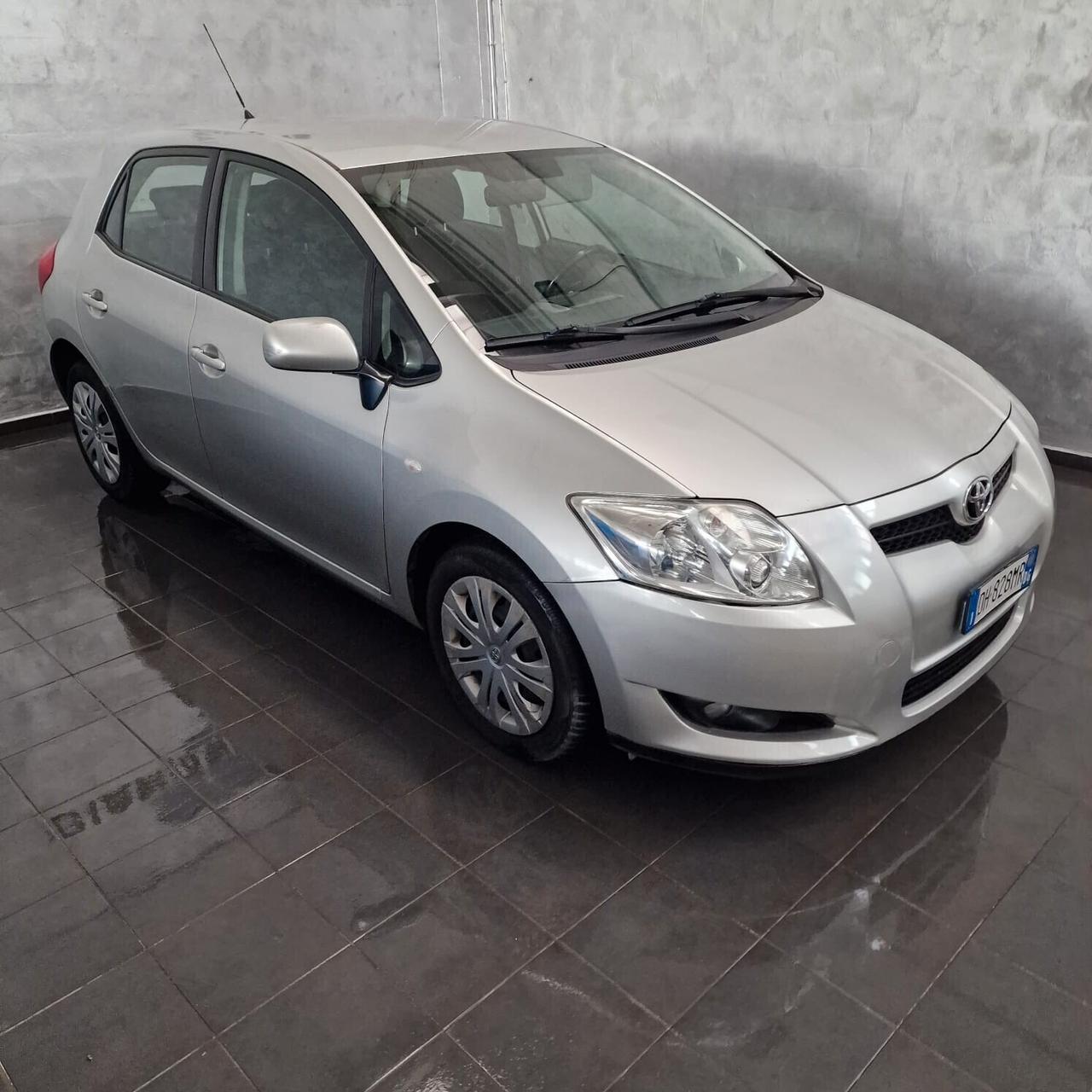 Toyota Auris 1.6 M-MT 5 porte Sol