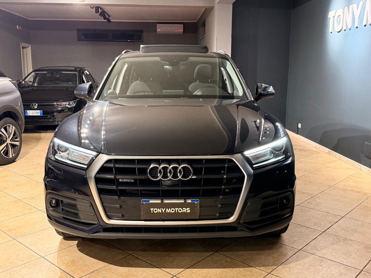 Audi Q5 40 TDI quattro S tronic Business Design