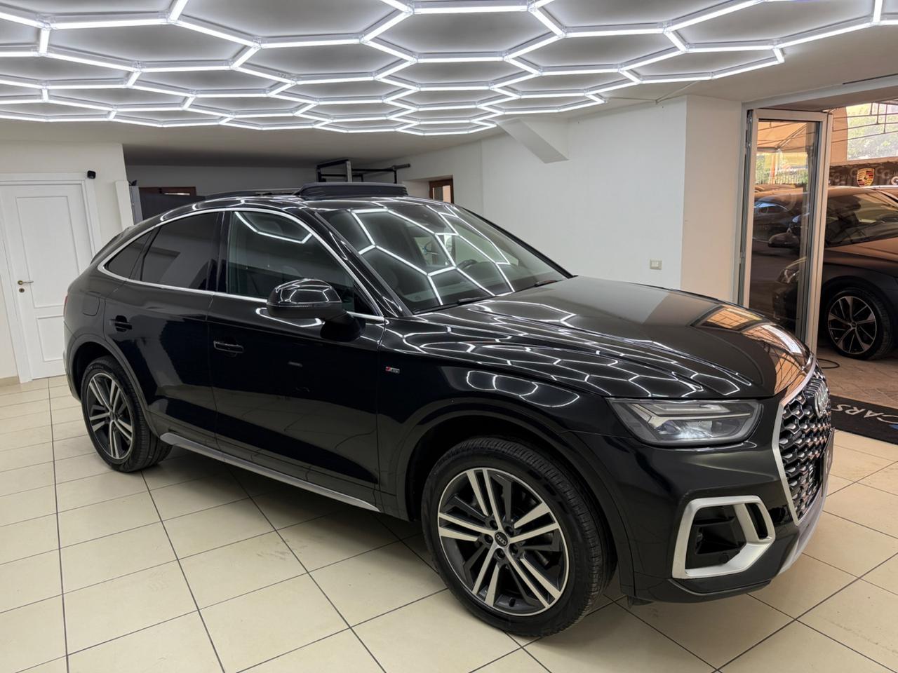 Audi Q5 40 TDI 204 CV S line plus UNICOPRO ITA FULL