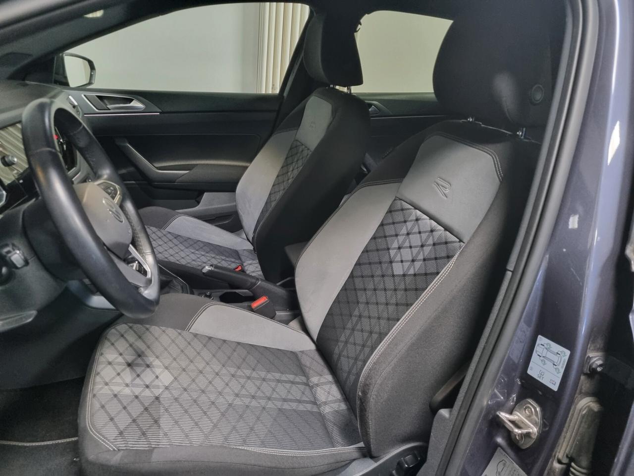 Volkswagen Polo 1.0 TSI R-Line