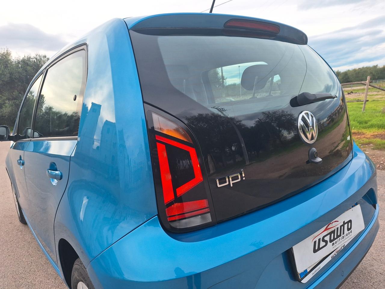 Volkswagen up! 1.0 benzina 5 porte 2018 PERFETTA