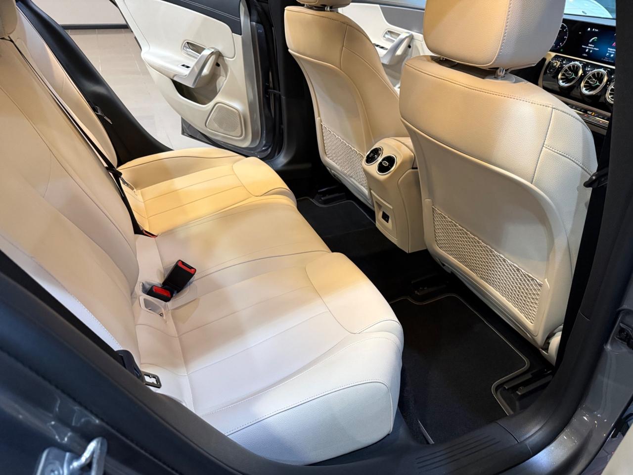 Mercedes-benz CLA 180 d Automatic Premium