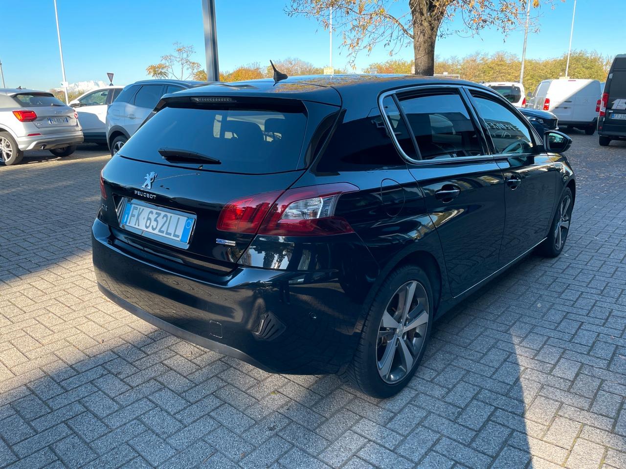 Peugeot 308 PureTech Turbo 130 S&S Allure