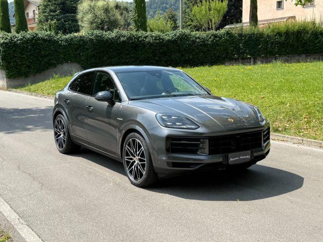 PORSCHE Cayenne Coupé 3.0 V6 E-Hybrid MOD. 2024 IVA ESPOSTA