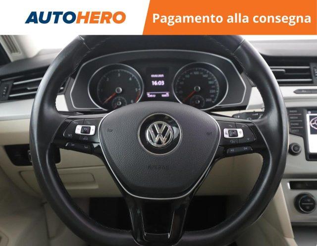 VOLKSWAGEN Passat Variant 1.6 TDI SCR DSG Business BMT