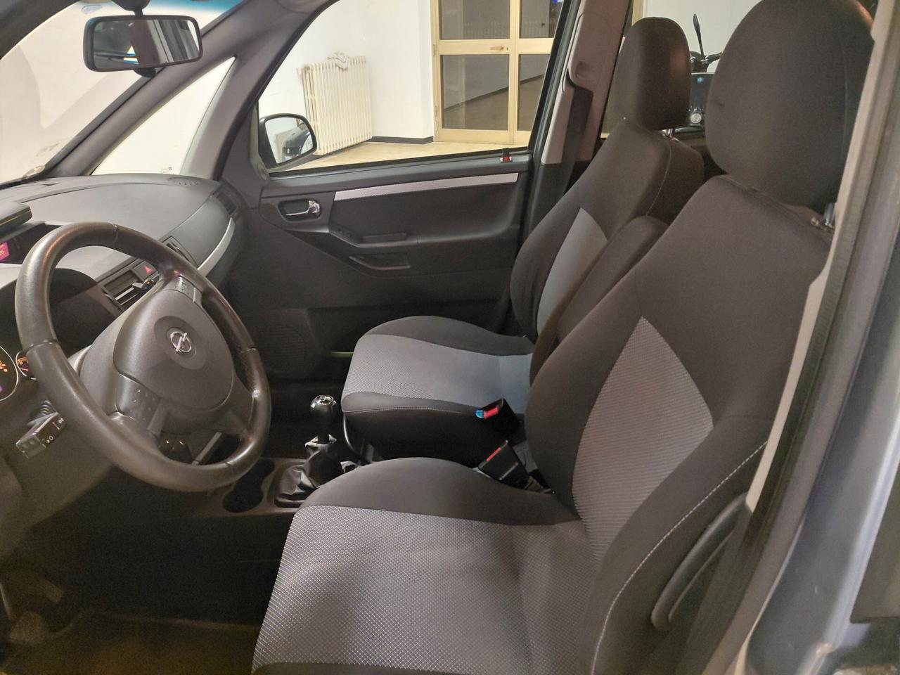 OPEL MERIVA ANNO 2008 BZ 1.4 ADATTA NEOPATENTATI KM 167 MILA