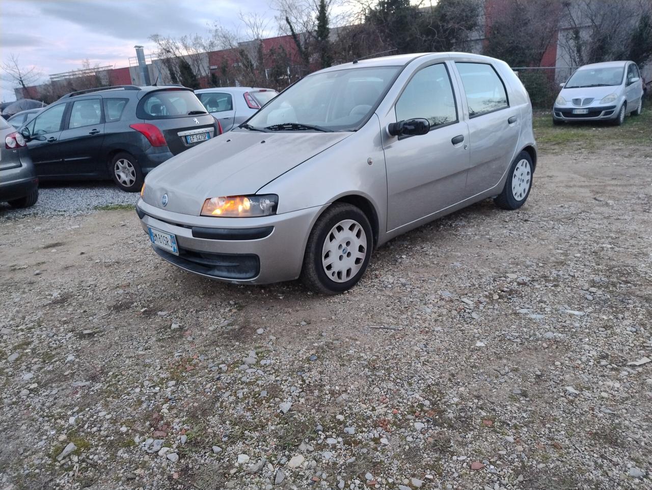 Fiat Punto 1.2i cat 5 porte ELX