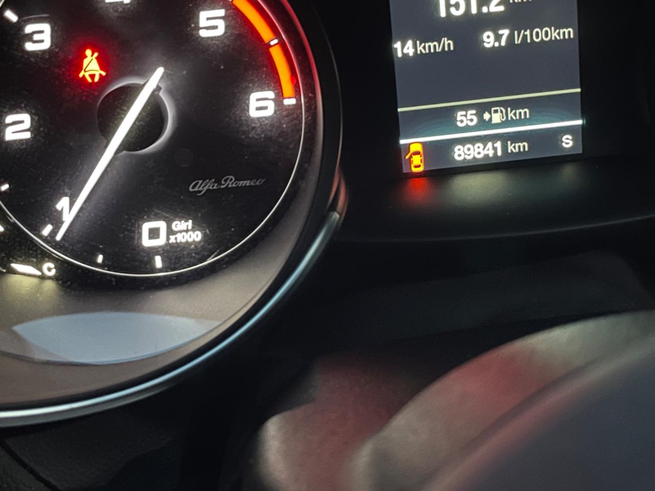 Alfa Romeo Giulia 2.2 Turbodiesel 150 CV 89.000 CERTIFICATI!