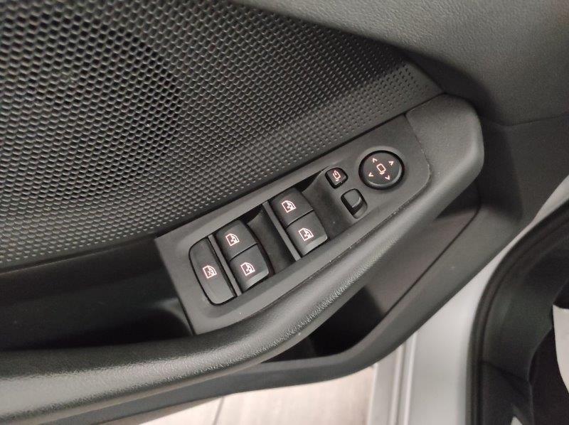 BMW Serie 1 (F40) - 120i 5p. Business Advantage