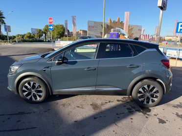 Renault Captur Plug-in Hybrid E-Tech 160 CV Engineered