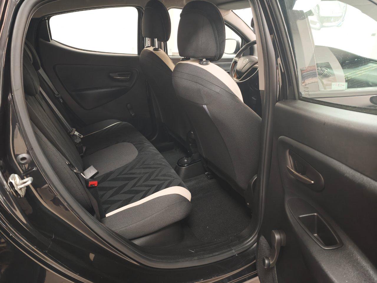 Lancia Ypsilon 5 Porte Ypsilon 1.2 Gold 69cv my16