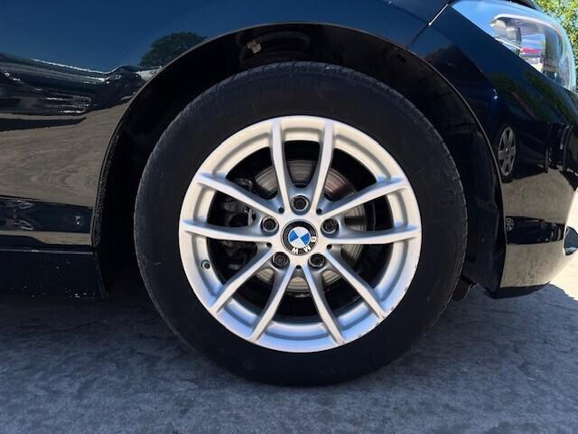 Bmw 118d SPORT LED TOT BLACK FINANZIAMENTO SENS AN