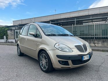 Lancia MUSA 1.4 16V Platino Plus