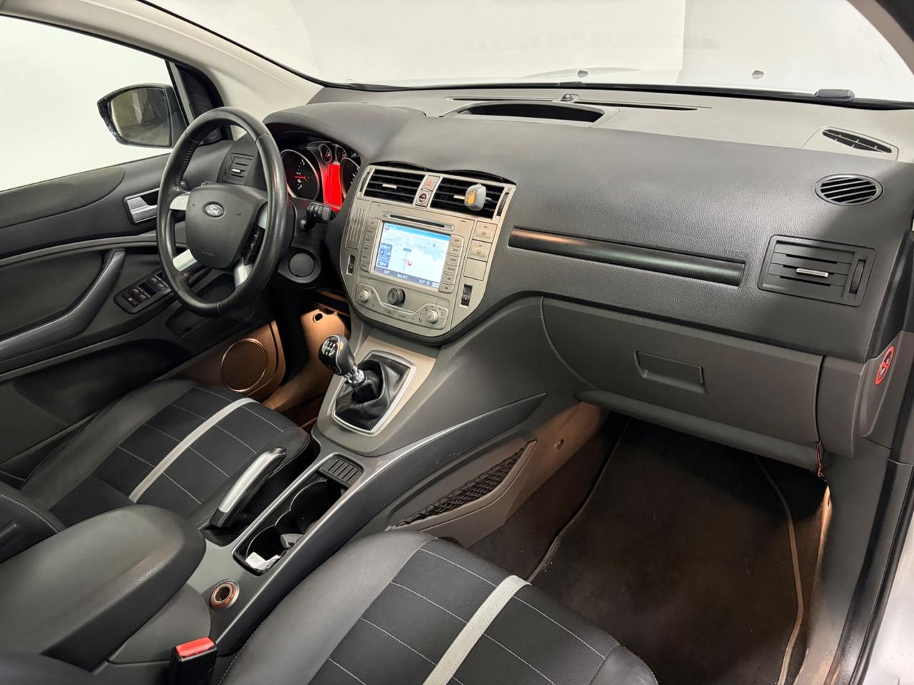 Ford Kuga 2.0 TDCi 163 CV 4WD Titanium DPF Nuova !