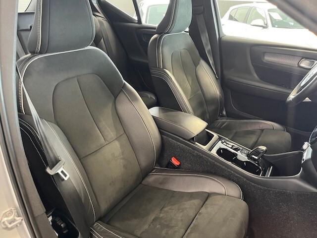 Volvo XC40 D4 AWD Geartronic R-design