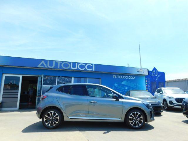 RENAULT Clio ECO-G 100 CV Techno