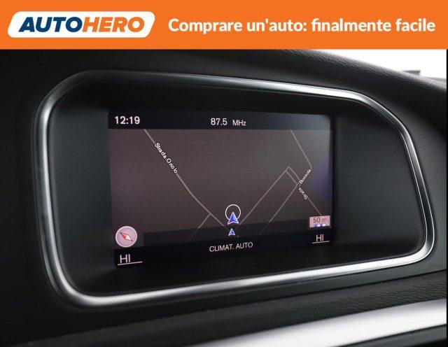 VOLVO V40 D2 R-design