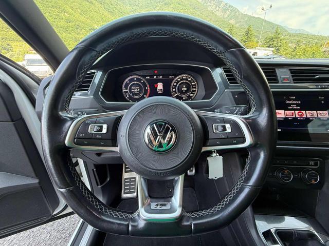 VOLKSWAGEN Tiguan 2.0 TDI 4MOTION R-LINE
