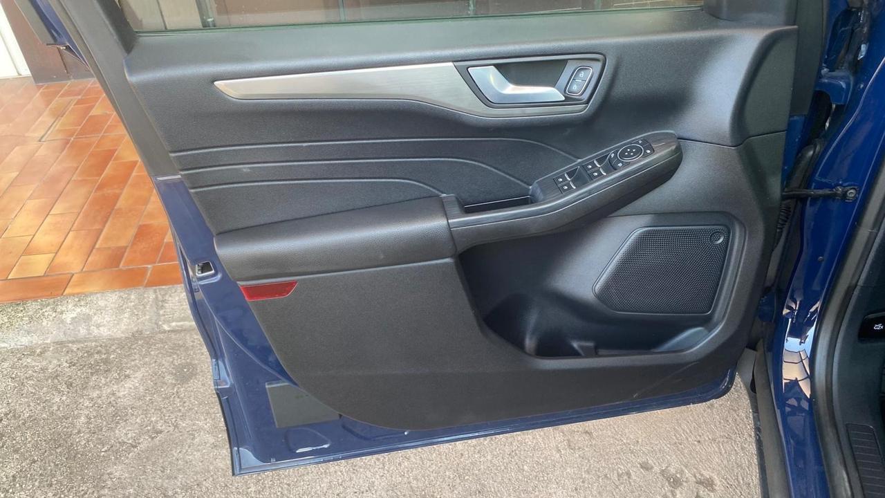 Ford Kuga 1.5 EcoBlue 120 CV 2WD Titanium autocarro 5-posti