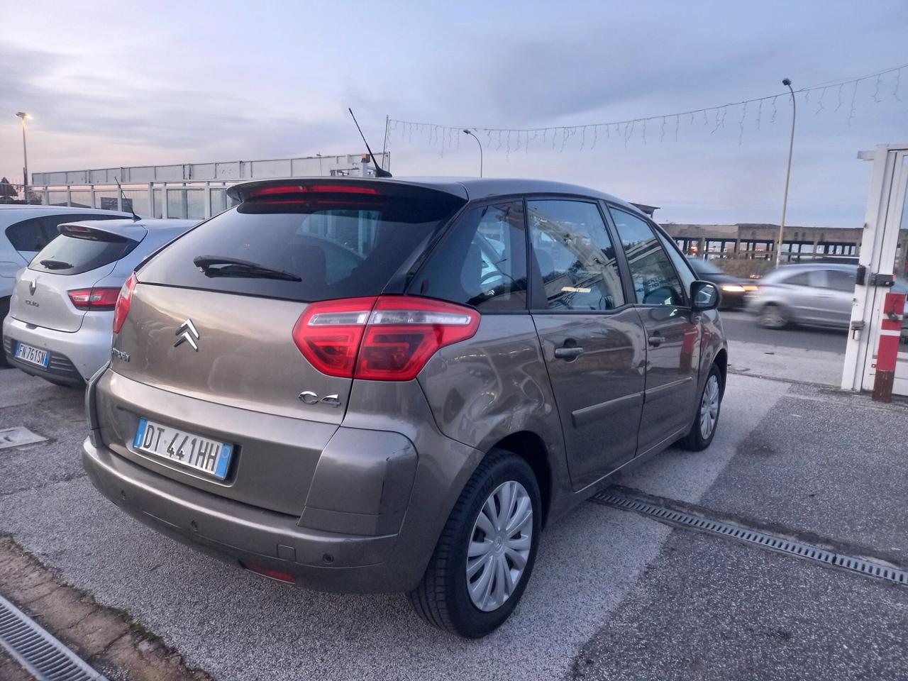 Citroen C4 Picasso 1.6HDi 110cv Automatico