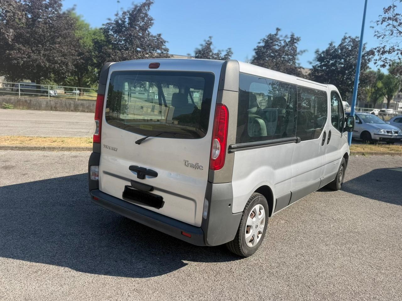 Renault Trafic T27 2.0 dCi/115 PC-TN Passenger Pack
