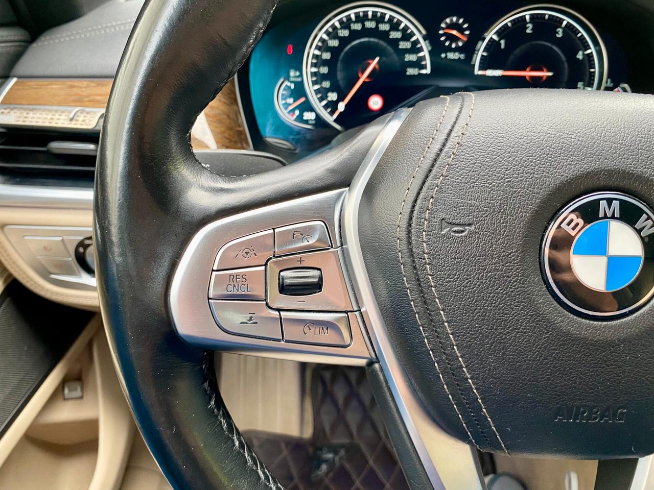 BMW 730 d xdrive auto 265cv TAGLIANDI CERTIFICATI BMW