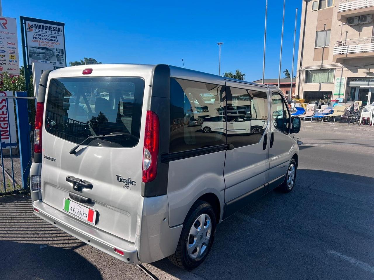 Renault Trafic T27 2.0 dCi/90 PC-TN Passenger Comfort DPF