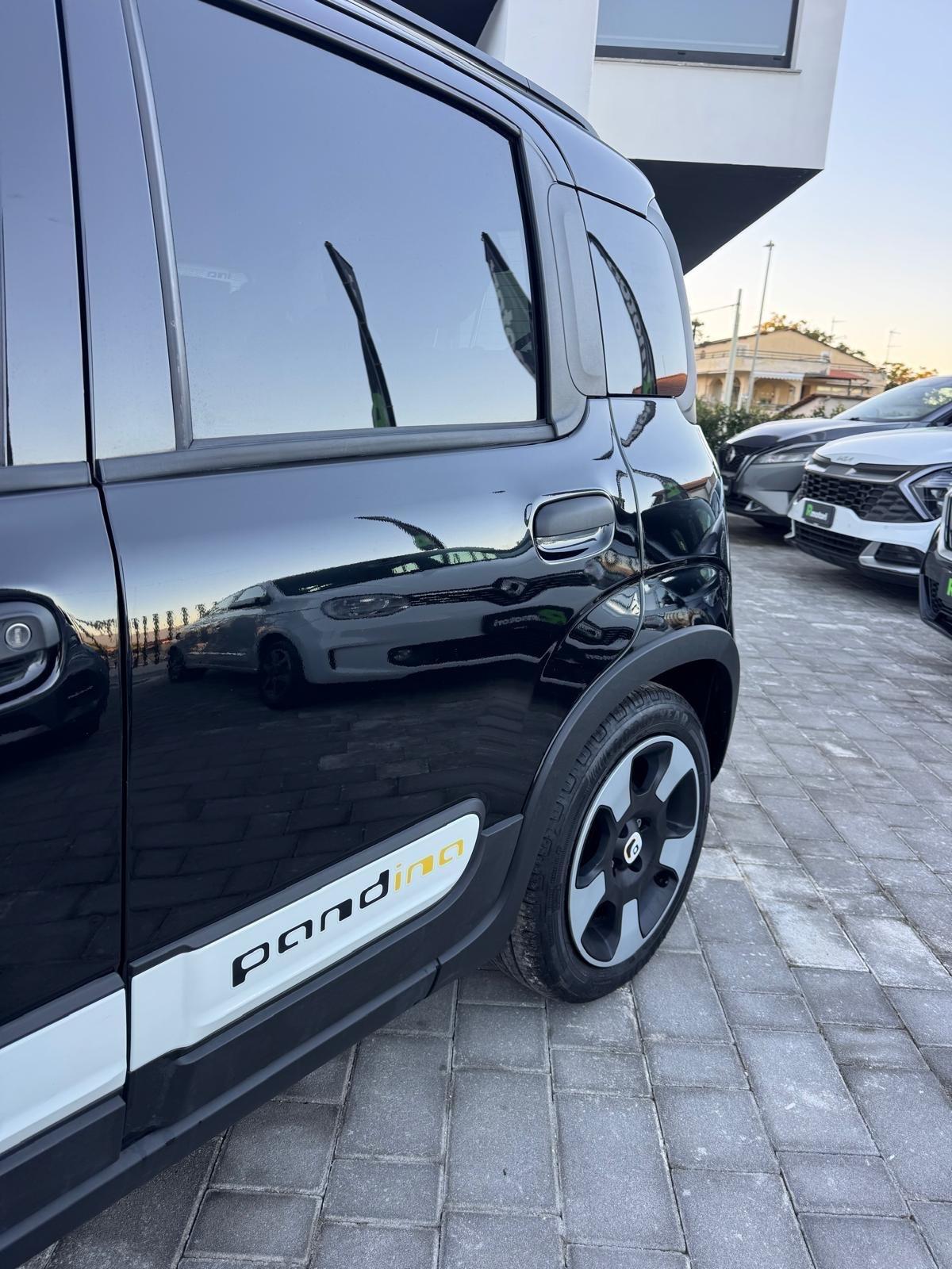 Fiat Panda HYBRID PANDINA
