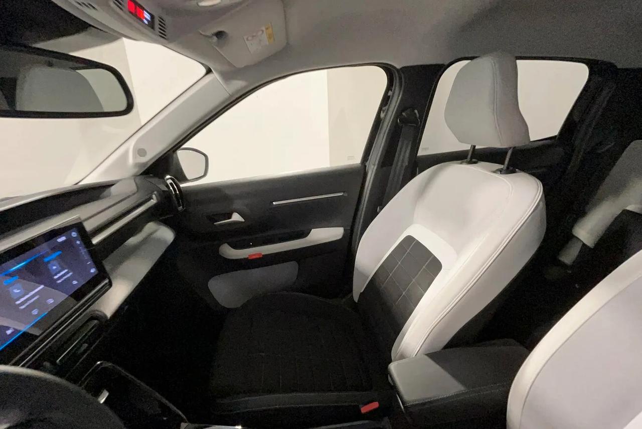 Citroen C3 e-C3 motore elettrico 113 CV Max