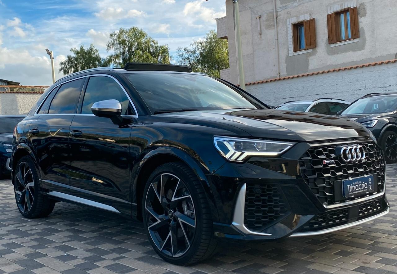 Audi RSQ3 2.5 TFSI 400CV s-tronic quattro