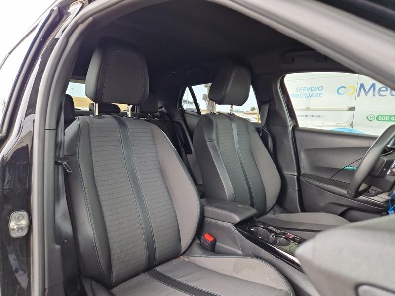 PEUGEOT 2008 1.2 130 BZ ALLURE EAT8