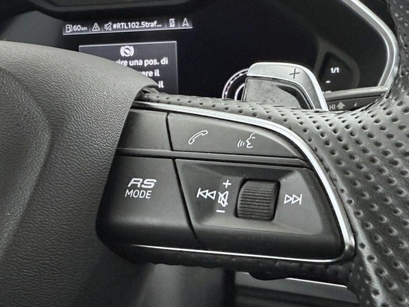 Audi Q3 RS Q3 quattro S tronic