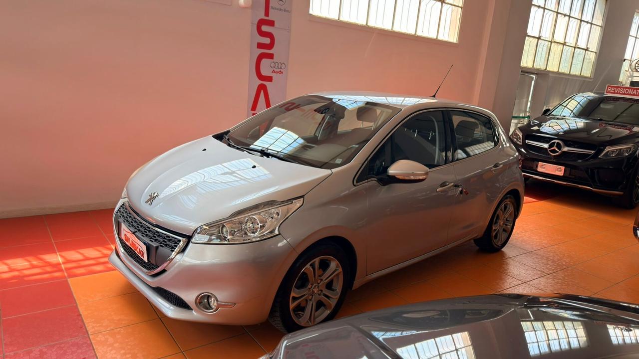 Peugeot 208 1.2 VTi 82 CV 5 porte Active